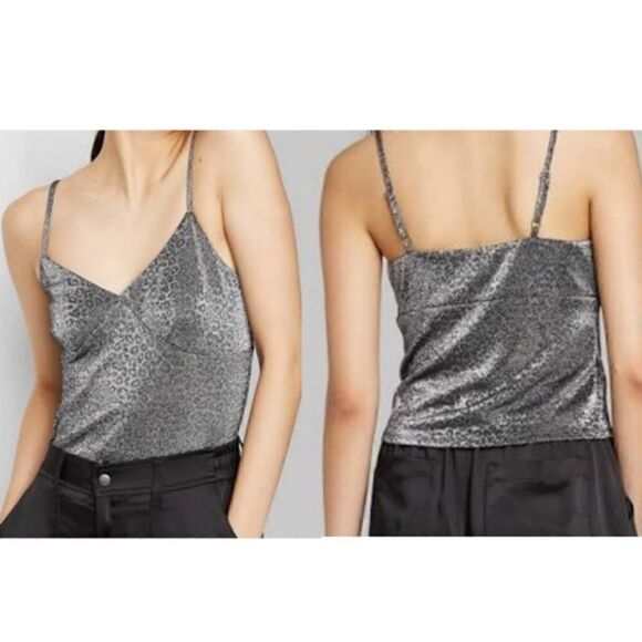 Animal print tee   - Picture 1 of 7